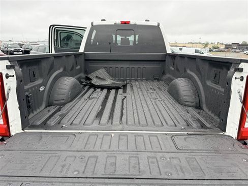 Used 2023 Ford F350 Lariat w/ Lariat Ultimate Package AWD/4WD image 18