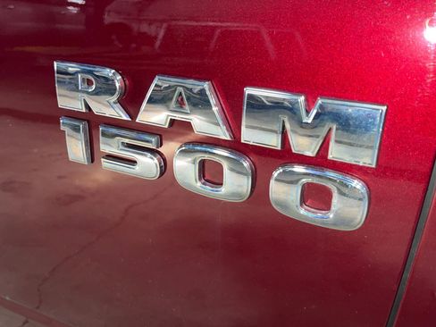 Used 2017 RAM 1500 Express AWD/4WD image 13