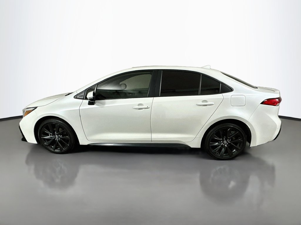 Certified 2024 Toyota Corolla SE w/ SE Package FWD image 8