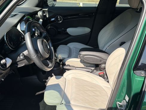 Used 2022 MINI Cooper S w/ Signature Upholstery Package FWD image 5