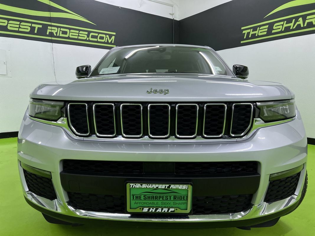 Used 2022 Jeep Grand Cherokee L Limited AWD/4WD image 3