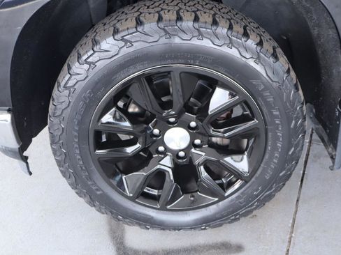 Used 2019 Chevrolet Silverado 1500 LT w/ All-Star Edition image 43