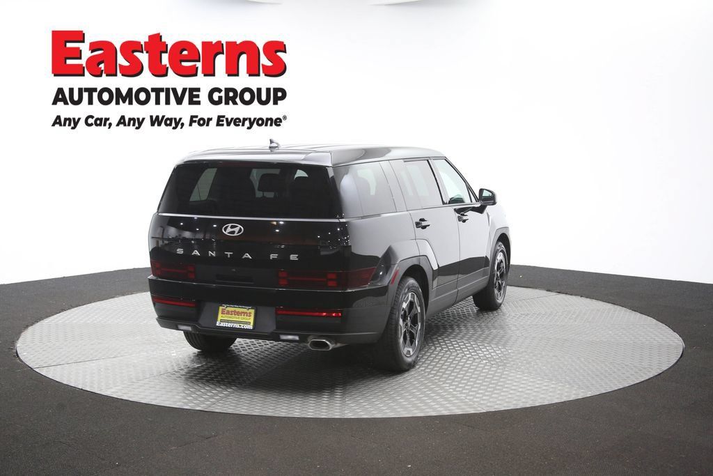 Used 2025 Hyundai Santa Fe SE FWD image 38