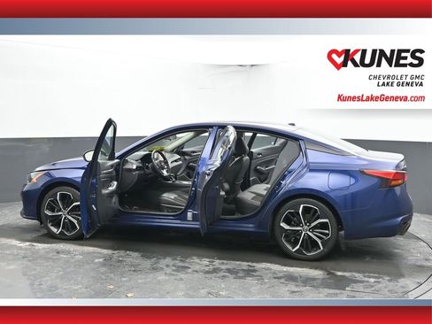 Used 2024 Nissan Altima 2.5 SR image 52