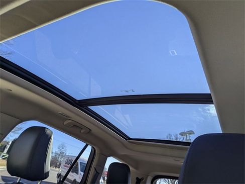 Certified 2022 Lincoln Aviator Reserve image 20