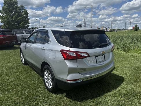 Used 2021 Chevrolet Equinox LT AWD/4WD image 12