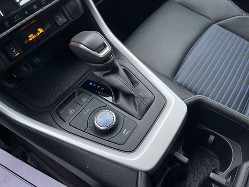 Certified 2024 Toyota RAV4 XSE image 28