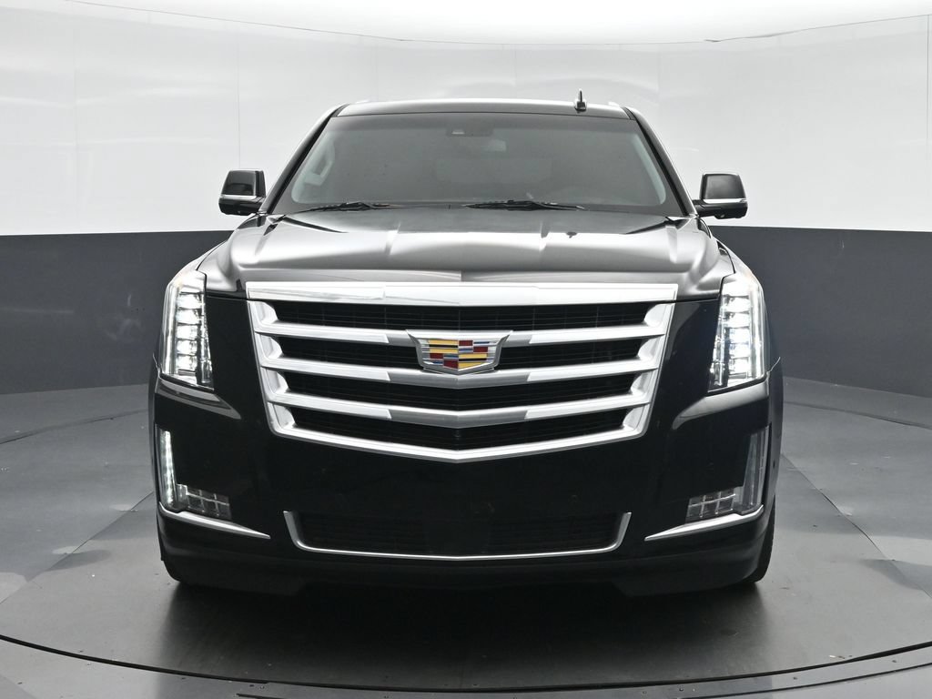 Used 2017 Cadillac Escalade ESV Premium Luxury AWD/4WD image 2