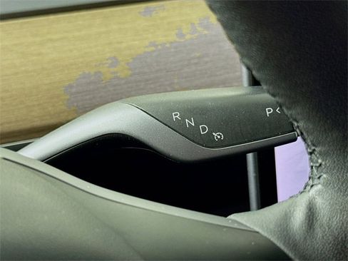 Used 2021 Tesla Model 3 Standard Range Plus image 26