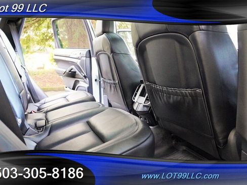 Used 2017 Porsche Cayenne Platinum Edition AWD/4WD image 16