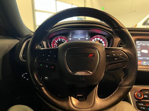 Used 2021 Dodge Challenger R/T Scat Pack image 11