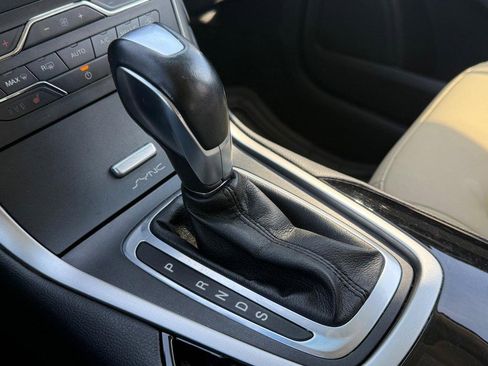 Used 2016 Ford Edge SEL w/ Equipment Group 201A image 21