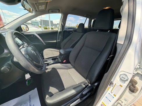 Used 2018 Toyota RAV4 LE w/ All Weather Liner Package AWD/4WD image 12