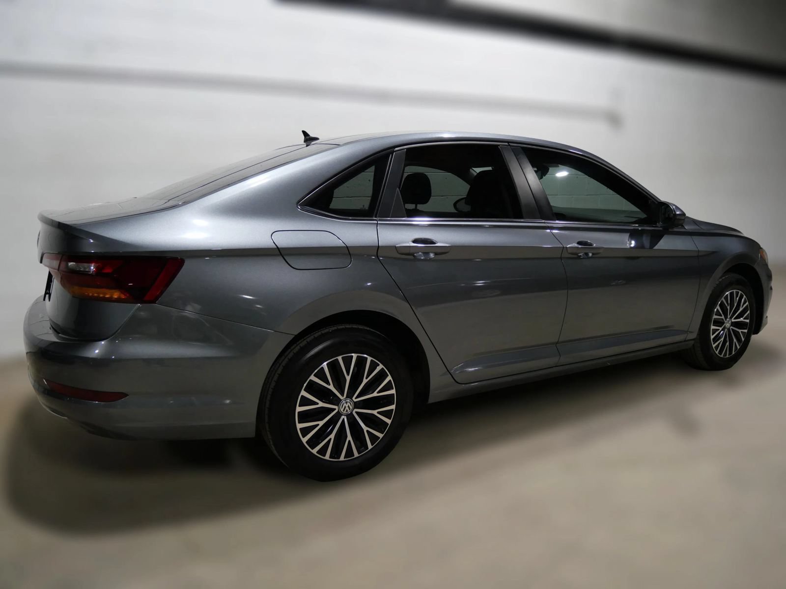 Used 2019 Volkswagen Jetta SE FWD image 6