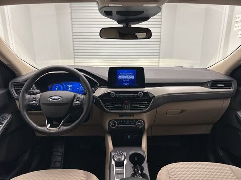 Used 2020 Ford Escape SE Sport image 17