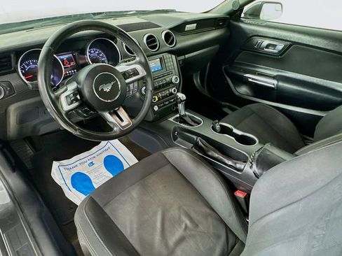 Used 2018 Ford Mustang Coupe RWD image 26