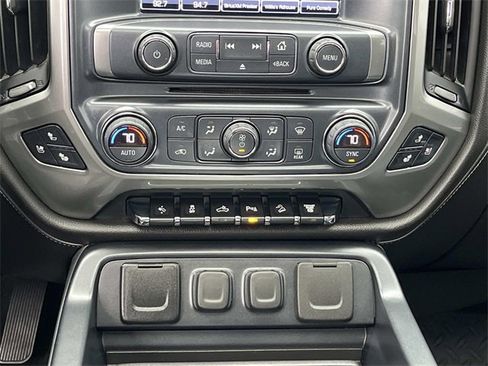 Used 2018 Chevrolet Silverado 2500 LTZ w/ Duramax Plus Package image 14