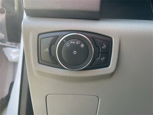 Used 2021 Ford F250 XLT image 32