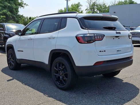 New 2026 Jeep Compass Latitude AWD/4WD image 3
