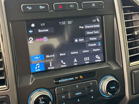 Used 2018 Ford F150 Raptor w/ Equipment Group 802A Luxury AWD/4WD image 23