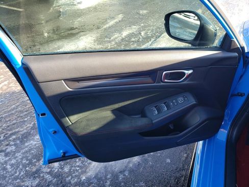 Used 2024 Honda Civic Type R image 10