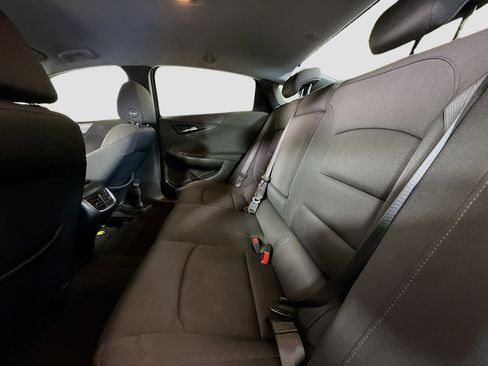 Used 2020 Chevrolet Malibu LT image 25