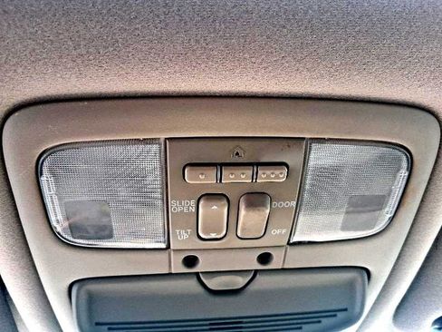 Used 2004 Lexus GX 470 image 40