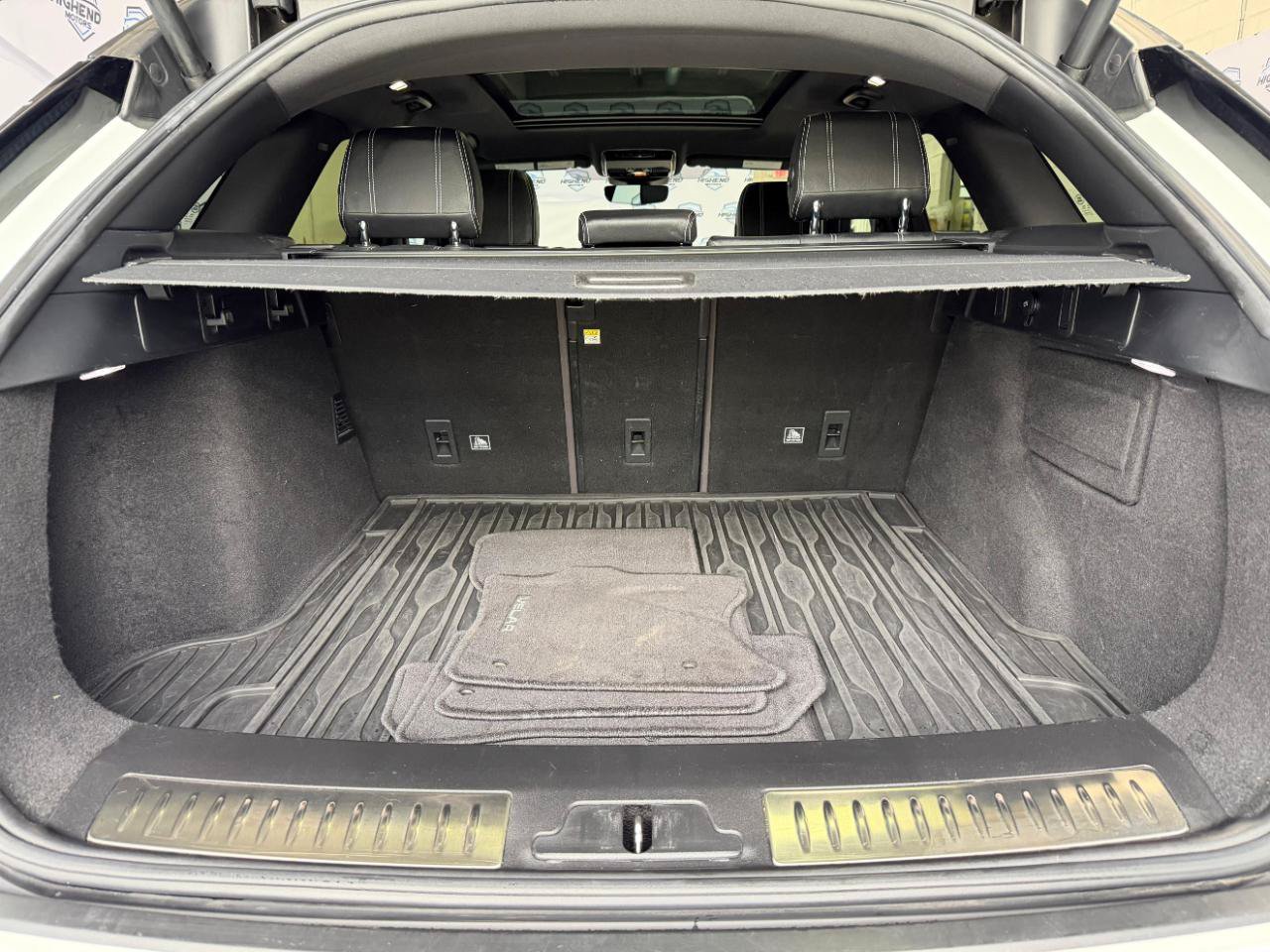 Used 2018 Land Rover Range Rover Velar S AWD/4WD image 22