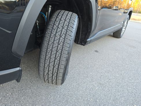 Certified 2024 Toyota RAV4 XLE image 33