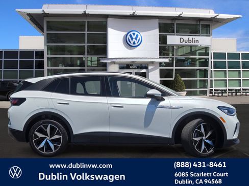 Certified 2023 Volkswagen ID.4 Pro S RWD image 3