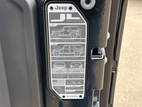 New 2025 Jeep Wrangler Sahara w/ Safety Group image 14