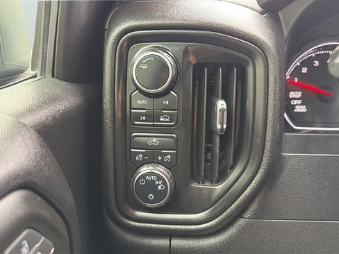 Used 2022 Chevrolet Silverado 1500 Custom w/ LPO, Dark Essentials Package AWD/4WD image 24