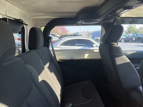 Used 2014 Jeep Wrangler Sahara w/ Mopar Chrome Edition Group image 12