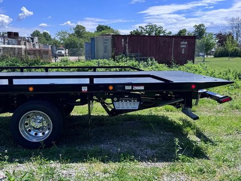 New 2026 RAM 5500 4x4 Regular Cab image 5
