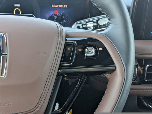 New 2026 Lincoln Aviator Reserve RWD image 30