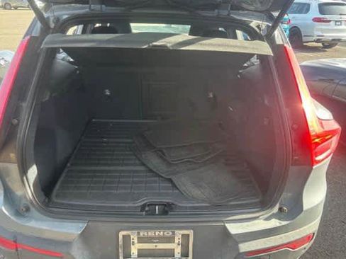 Used 2023 Volvo XC40 Recharge Plus w/ Protection Package Premier image 6
