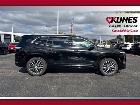 New 2026 Buick Enclave Avenir w/ Super Cruise Package image 2