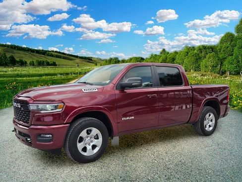 Used 2025 RAM 1500 Big Horn AWD/4WD image 2