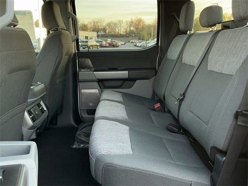 New 2026 Ford F250 XLT w/ XLT Premium Package image 15