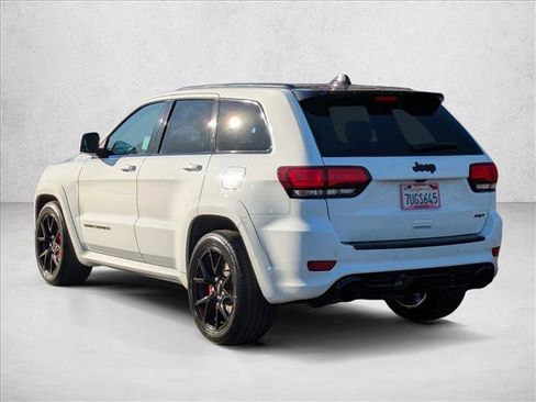 Used 2016 Jeep Grand Cherokee SRT image 7