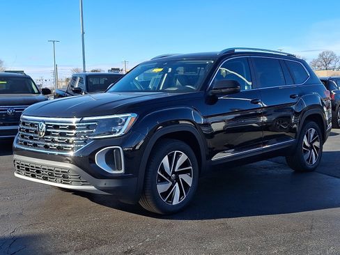 New 2026 Volkswagen Atlas SEL image 2