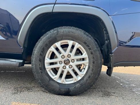 Used 2023 Toyota Sequoia SR5 w/ SR5 Premium Package AWD/4WD image 12