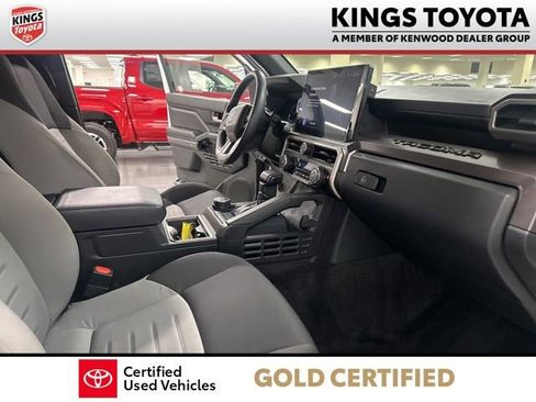 Used 2024 Toyota Tacoma TRD Sport image 22