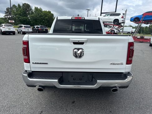 Used 2024 RAM 1500 Laramie AWD/4WD image 7