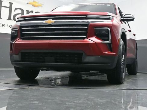 New 2026 Chevrolet Traverse LT w/ LPO, Floor Liner Package image 41