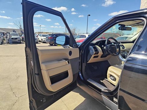 Used 2015 Land Rover Range Rover Sport HSE AWD/4WD image 16