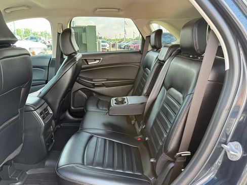 Certified 2023 Ford Edge SEL w/ Convenience Package AWD/4WD image 9