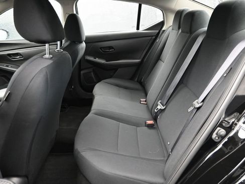 Used 2024 Nissan Sentra S FWD image 16