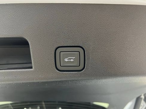 Used 2026 Buick Enclave Avenir w/ Super Cruise Package FWD image 15