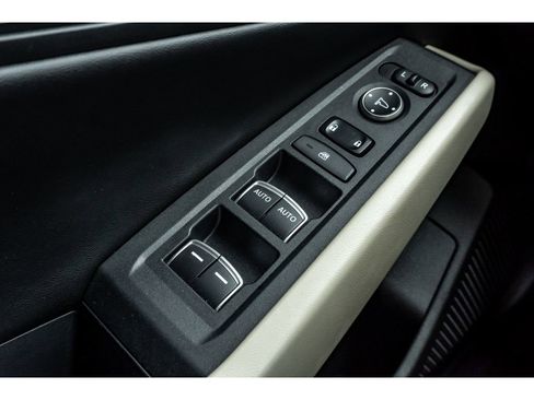 Used 2023 Honda Accord EX image 27